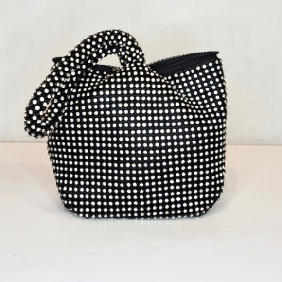 Ella & Elly Crystal Diamond Embellished Japanese Knot Evening Clutch Bag - Picture 6 of 8